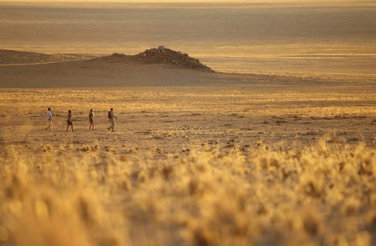 Hike through the Sossusvlei desert